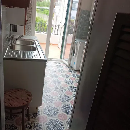 Elegante Al Centro Di Porto Villa Ischia